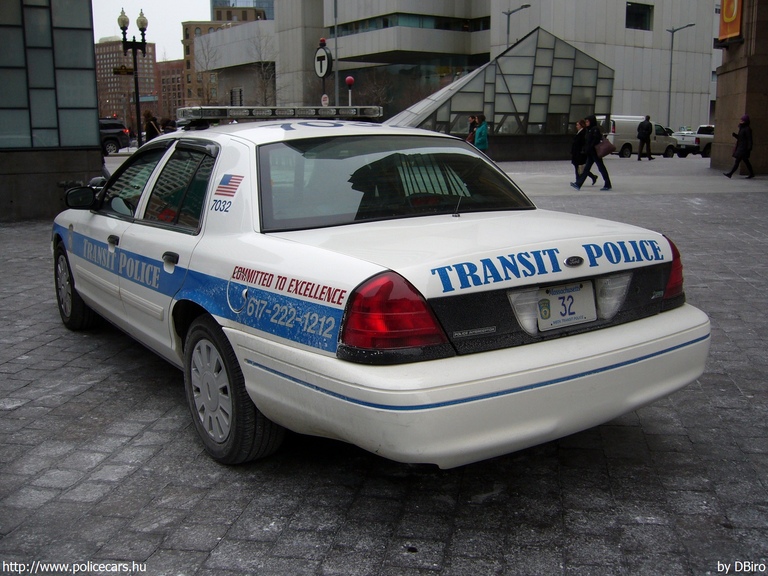 Ford Crown Victoria, fotó: DBiro
Keywords: USA Amerikai Egyesült Államok rendőr rendőrautó rendőrség