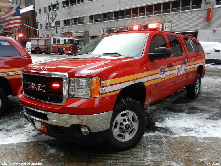 GMC Sierra 2500HD, fotó: DBiro
Keywords: USA Amerikai Egyesült Államok tûzoltó tûzoltóautó tûzoltóság FDNY