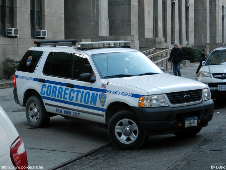 Ford Explorer, fotó: DBiro
Keywords: USA Amerikai Egyesült Államok rendőr rendőrautó rendőrség bv
