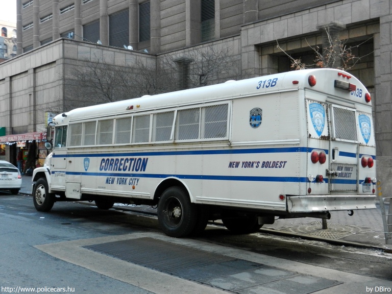 Freightliner FS-65, fotó: DBiro
Keywords: USA Amerikai Egyesült Államok rendőr rendőrautó rendőrség bv