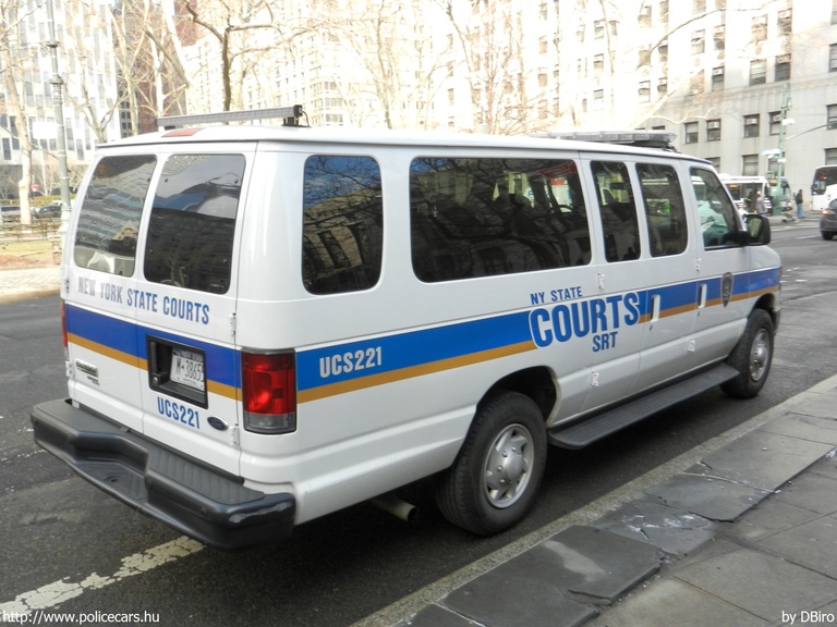 Ford E-350, fotó: DBiro
Keywords: USA Amerikai Egyesült Államok rendőr rendőrautó rendőrség