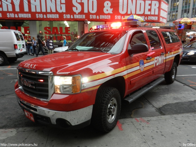 GMC Sierra 2500 HD, fotó: DBiro
Keywords: USA Amerikai Egyesült Államok tûzoltó tûzoltóautó tûzoltóság FDNY