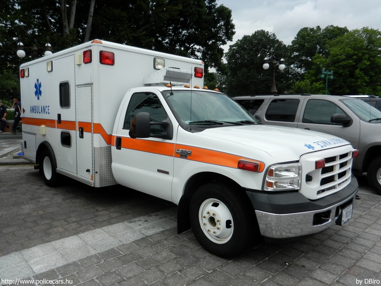 Ford F-350, fotó: DBiro
Keywords: USA Amerikai Egyesült Államok mentő mentőautó