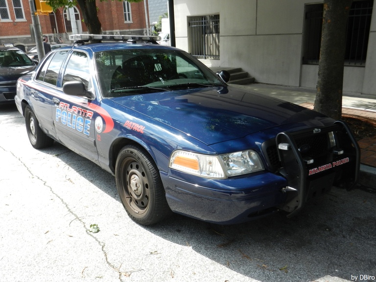 Ford Crown Victoria, fotó: DBiro
Keywords: USA Amerikai Egyesült Államok rendőr rendőrautó rendőrség