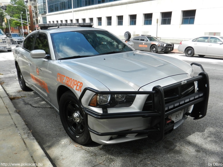 Dodge Charger, fotó: DBiro
Keywords: USA Amerikai Egyesült Államok rendőr rendőrautó rendőrség