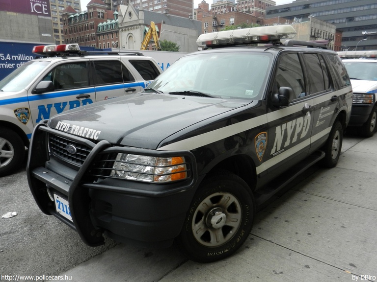 Ford Explorer, fotó: DBiro
Keywords: USA Amerikai Egyesült Államok rendőr rendőrautó rendőrség NYPD