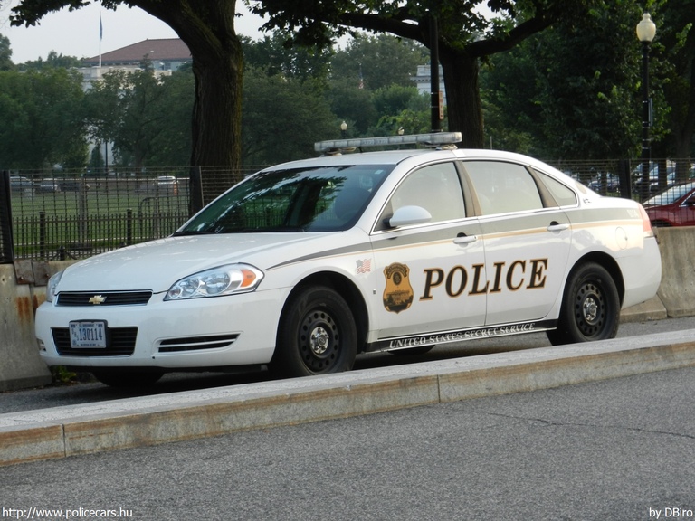 Chevrolet Impala, fotó: DBiro
Keywords: USA Amerikai Egyesült Államok rendőr rendőrautó rendőrség