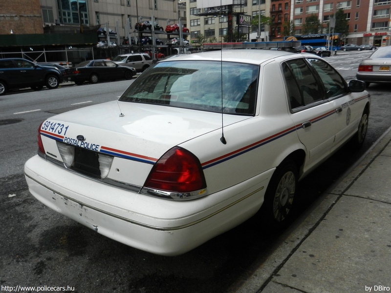 Ford Crown Victoria, fotó: DBiro
Keywords: USA Amerikai Egyesült Államok rendőr rendőrautó rendőrség