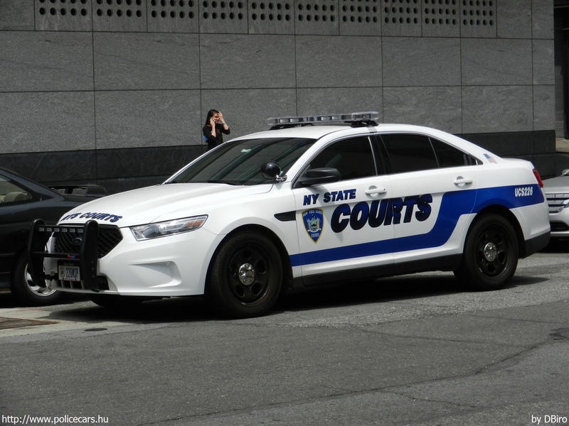 Ford Taurus, fotó: DBiro
Keywords: USA Amerikai Egyesült Államok rendőr rendőrautó rendőrség