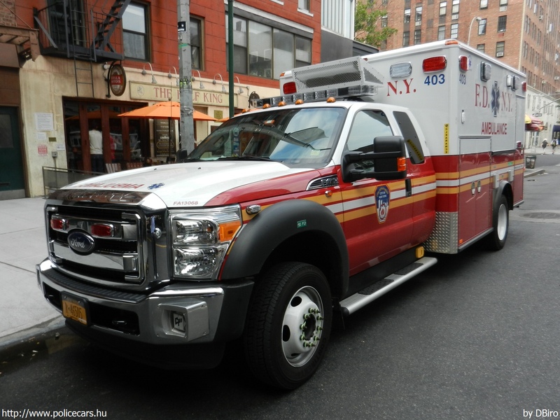Ford F-450 Super Duty, fotó: DBiro
Keywords: USA Amerikai Egyesült Államok mentő mentőautó FDNY