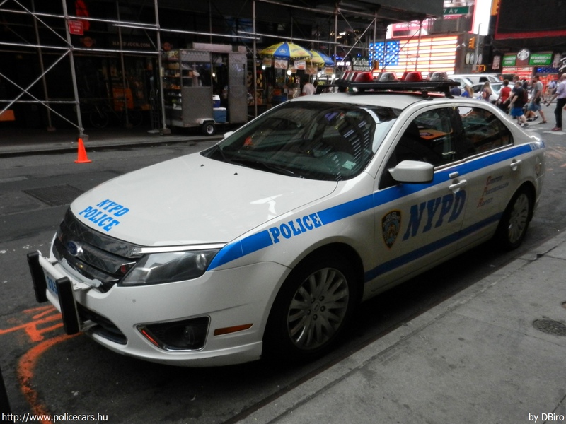 Ford Fusion, fotó: DBiro
Keywords: USA Amerikai Egyesült Államok rendőr rendőrautó rendőrség NYPD