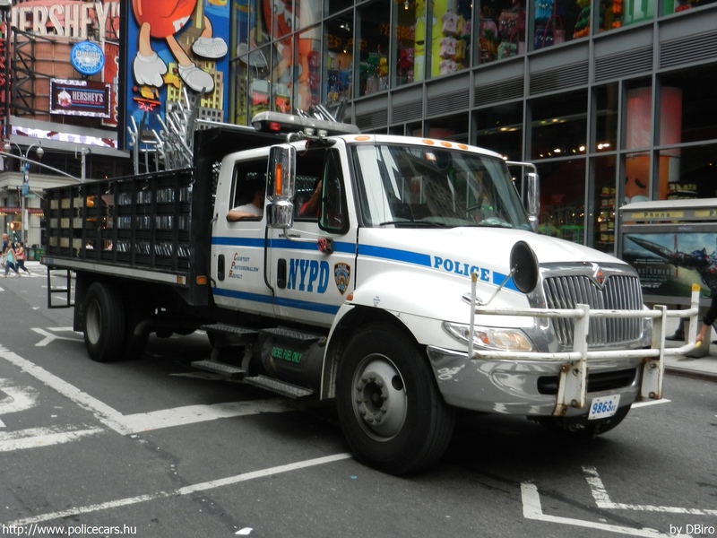 International Durastar, fotó: DBiro
Keywords: USA Amerikai Egyesült Államok rendőr rendőrautó rendőrség NYPD