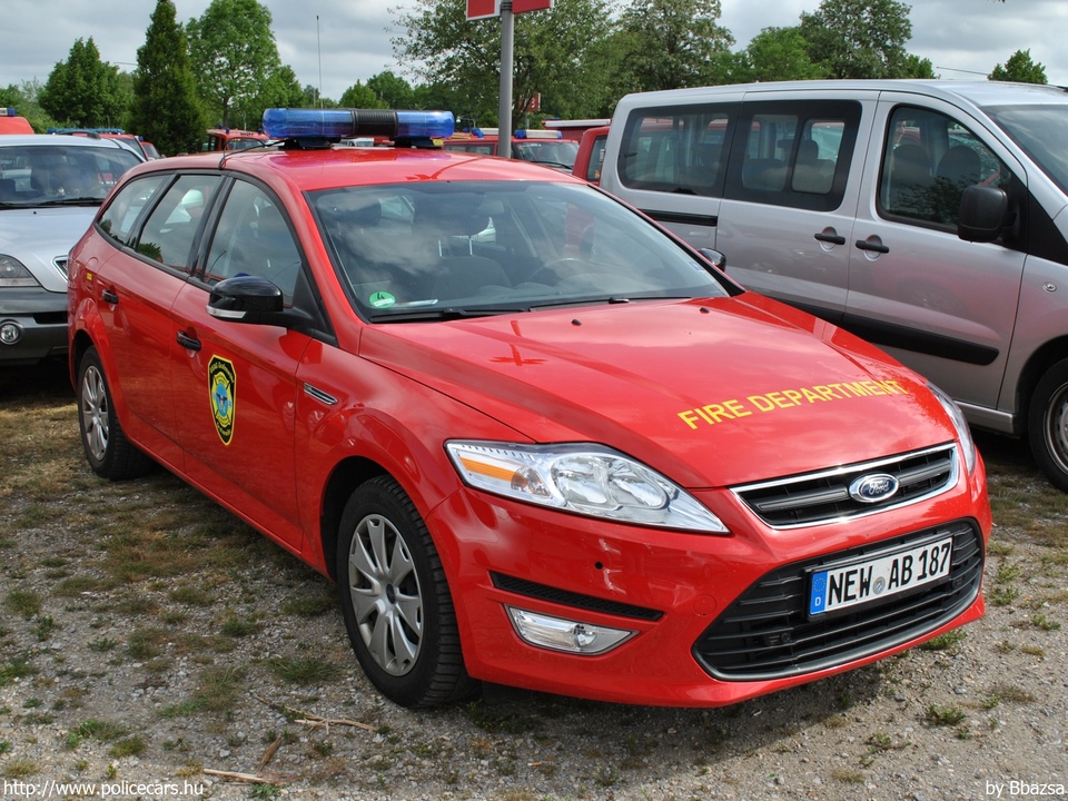 Ford Focus, USAG Grafenwöhr, fotó: Bbazsa
Keywords: USA Amerikai Egyesült Államok tûzoltó tûzoltóautó tûzoltóság katonai 