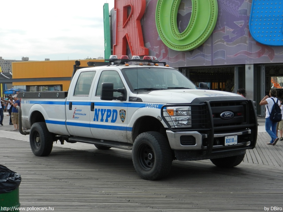 Ford F350, fotó: DBiro
Keywords: USA Amerikai Egyesült Államok rendőr rendőrautó rendőrség NYPD