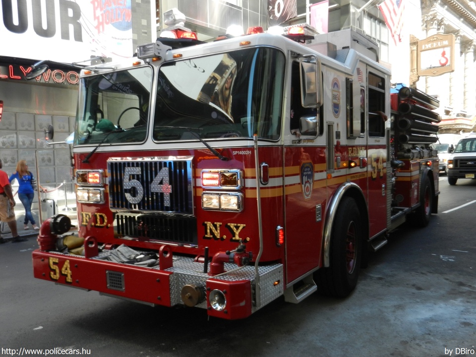 Seagrave Marauder II 2000/500, fotó: DBiro
Keywords: USA Amerikai Egyesült Államok tûzoltó tûzoltóautó tûzoltóság FDNY