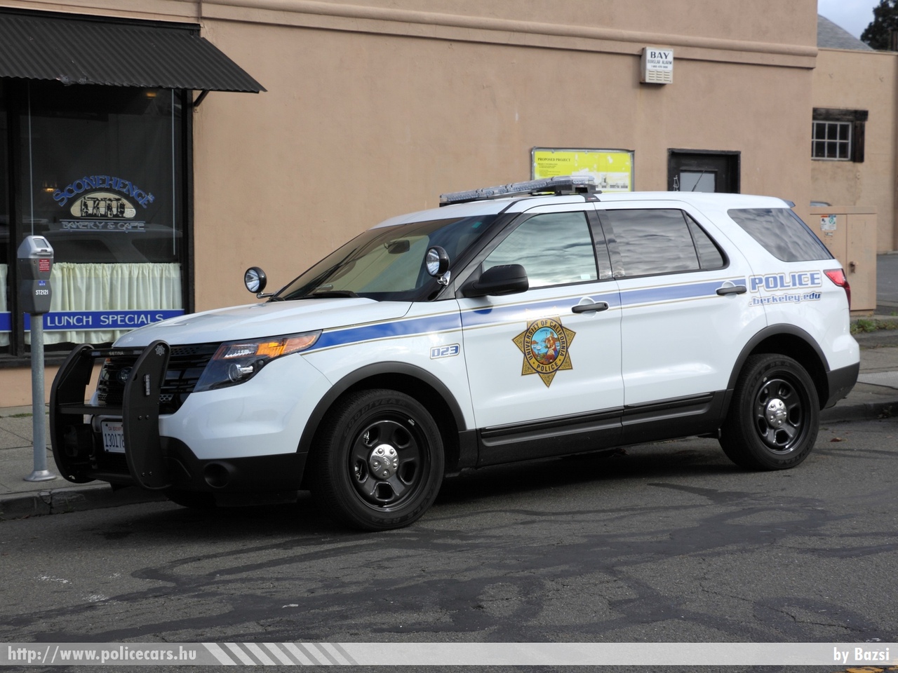 Ford Explorer Police Interceptor, fotó: Bazsi
Keywords: USA Amerikai Egyesült Államok rendőr rendőrautó rendőrség