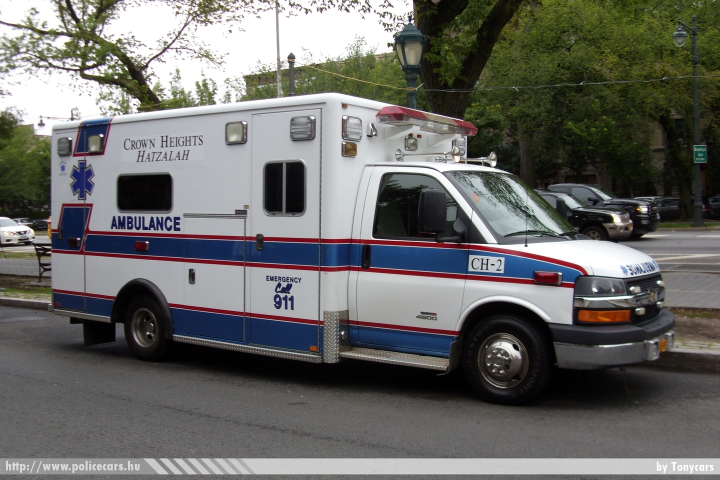 Chevrolet Express, fotó: Tonycars
Keywords: USA Amerikai Egyesült Államok mentő mentőautó ambulance united states