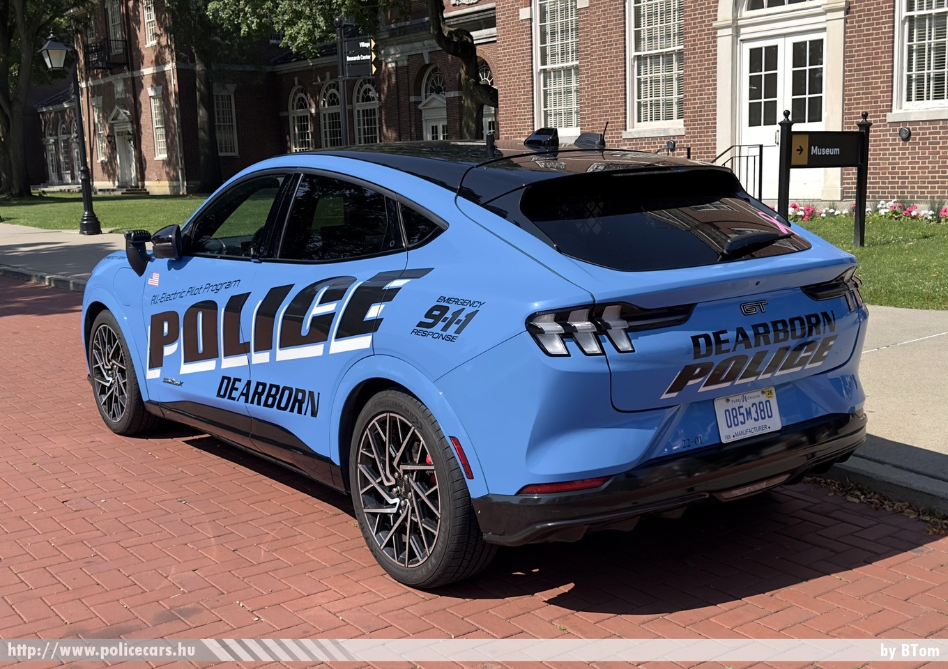 Ford Mustang Mach-E, Dearborn Police Department, fotó: BTom
Keywords: USA Amerikai Egyesült Államok rendőr rendőrautó rendőrség police policecar united states