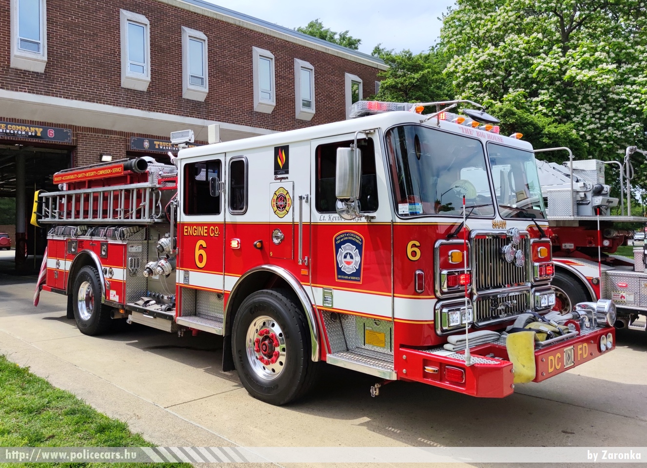 2023 Seagrave 1500/500, District of Columbia Fire and Emergency Medical Services Department, Engine 6, fotó: Zaronka
Keywords: USA Amerikai Egyesült Államok tûzoltó tûzoltóautó fire firetruck united states