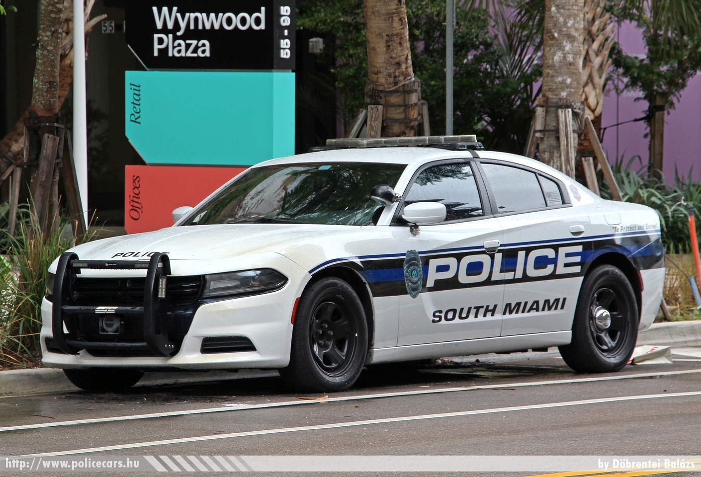 Dodge Charger, South Miami Police Department, fotó: Döbrentei Balázs
Keywords: USA Amerikai Egyesült Államok rendőr rendőrautó rendőrség police policecar united states