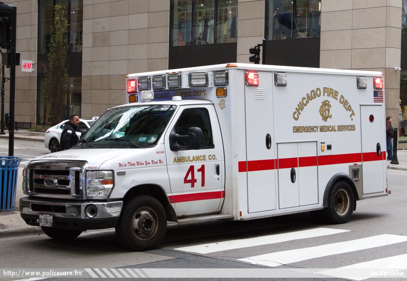 Ford E-450, Chicago Fire Department, fotó: Zaronka
Keywords: USA Amerikai Egyesült Államok tûzoltó tûzoltóautó fire firetruck united states mentő mentőautó ambulance