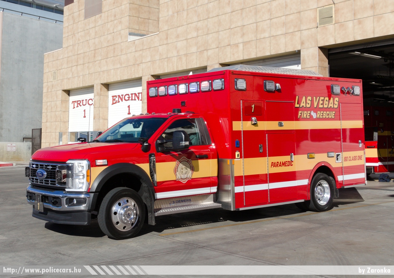 Ford F-550 Super Duty, Las Vegas Fire & Rescue, fotó: Zaronka
Keywords: USA Amerikai Egyesült Államok tûzoltó tûzoltóautó fire firetruck united states mentő mentőautó ambulance