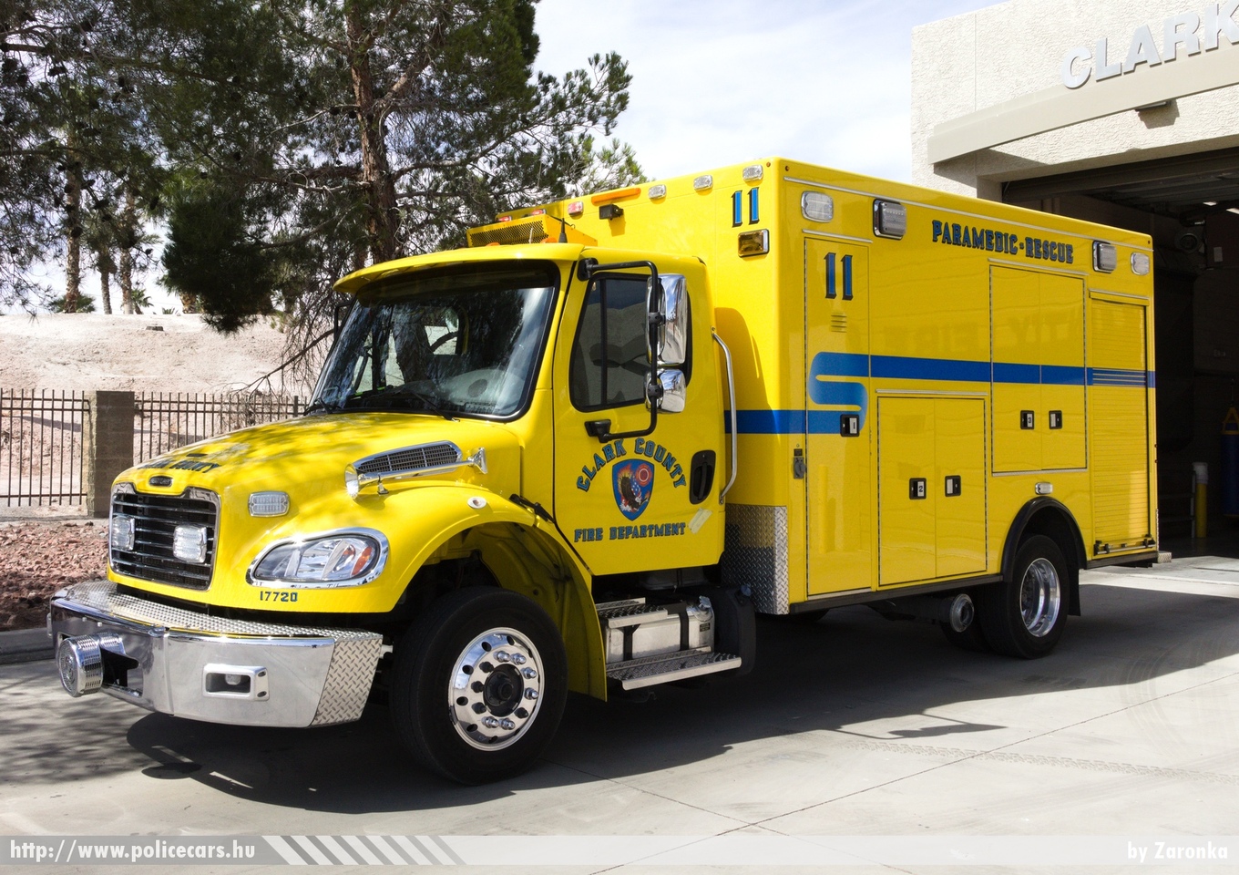 Freightliner M2 106, Clark County Fire Department, Las Vegas, Paramedic Rescue 11, fotó: Zaronka
Keywords: USA Amerikai Egyesült Államok tûzoltó tûzoltóautó fire firetruck united states mentő mentőautó ambulance