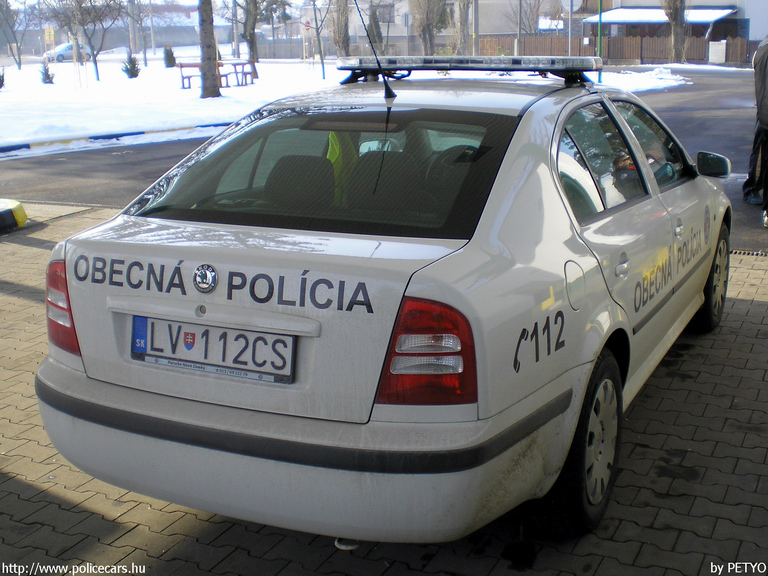 Skoda Octavia, fotó: PETYO
Keywords: Szlovákia szlovák rendőrség rendőrautó rendőr police policecar Slovakia slovakian