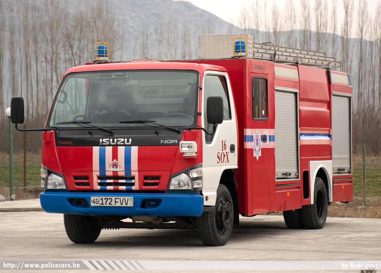 Isuzu NQR 71PL SamAuto, Favqulodda vaziyatlar vazirligi, fotó: Rodriguez
Keywords: üzbég üzbegisztán uzbek uzbekistan tűzoltó tűzoltóautó fire firetruck
