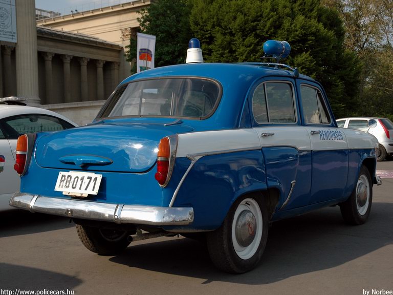 Moszkvics 407, fotó: Norbee
Keywords: rendőr rendőrség rendőrautó