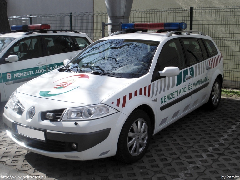 Renault Mégane, Nemzeti Adó- és Vámhivatal, fotó: Rambo
Keywords: vám magyar Magyarország NAV VPOP pénzügyőrség Hungary hungarian customs