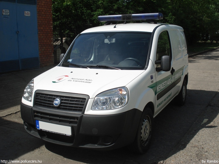 Fiat Doblo, Nemzeti Adó- és Vámhivatal, fotó: Rambo
Keywords: vám magyar Magyarország NAV VPOP pénzügyőrség Hungary hungarian customs