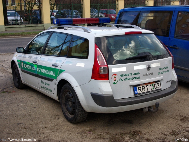 Renault Megane, Nemzeti Adó- és Vámhivatal, fotó: PChris
Keywords: vám magyar Magyarország NAV VPOP pénzügyőrség RR71-03 Hungary hungarian customs