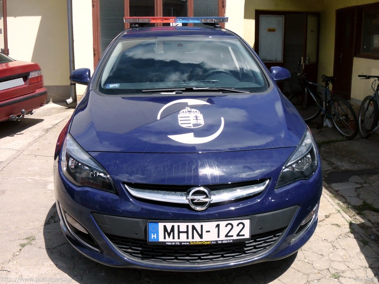 Opel Astra J 1.4 Turbo, Nemzeti Adó- és Vámhivatal, fotó: Holló
Keywords: vám magyar Magyarország NAV VPOP pénzügyőrség MHN-122 Hungary hungarian customs