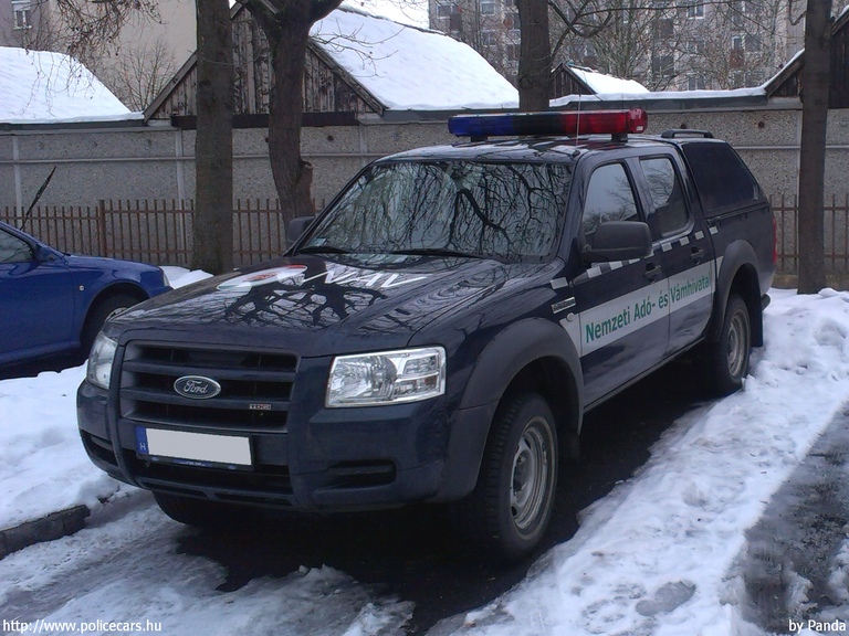 Ford Ranger, Nemzeti Adó- és Vámhivatal, fotó: Panda
Keywords: vám magyar Magyarország NAV VPOP pénzügyőrség Hungary hungarian customs