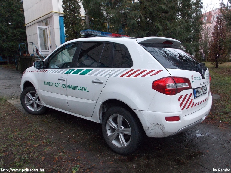 Renault Koleos, Nemzeti Adó- és Vámhivatal, fotó: Rambo
Keywords: vám magyar Magyarország NAV VPOP pénzügyőrség MHV-464 Hungary hungarian customs