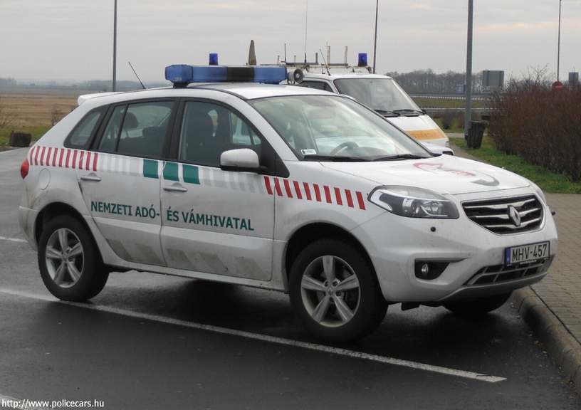 Renault Koleos, Nemzeti Adó- és Vámhivatal, fotó: -
Keywords: vám magyar Magyarország NAV VPOP pénzügyőrség MHV-457 Hungary hungarian customs