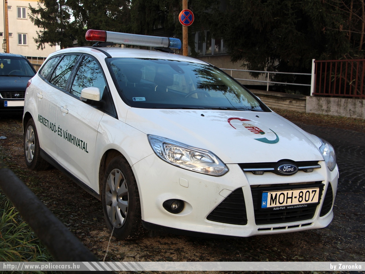 Ford Focus, Nemzeti Adó- és Vámhivatal, fotó: Zaronka
Keywords: vám magyar Magyarország NAV VPOP pénzügyőrség Hungary hungarian customs MOH-807