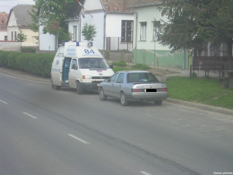 Volkswagen Transporter T4, fotó: Gzozzo pictures
Keywords: rendőrség rendőr rendőrautó magyar Magyarország RB43-21