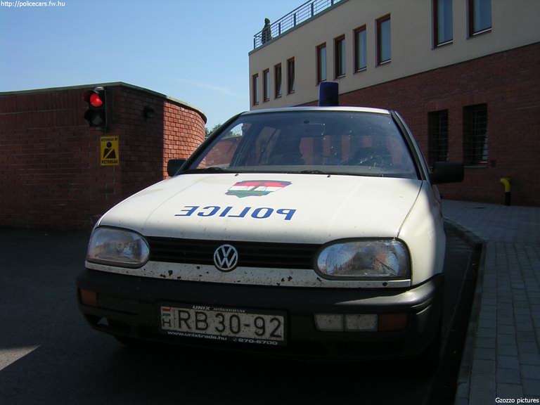 Volkswagen Golf III, fotó: Gzozzo pictures
Keywords: rendőrség rendőr rendőrautó magyar Magyarország RB30-92