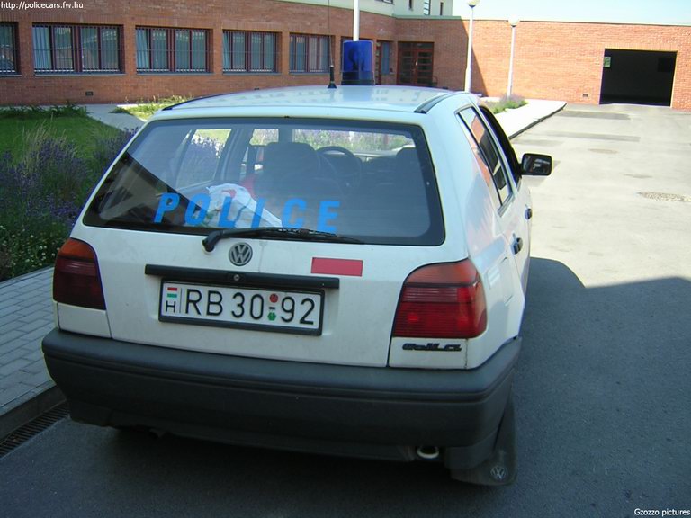 Volkswagen Golf III, fotó: Gzozzo pictures
Keywords: rendőrség rendőr rendőrautó magyar Magyarország RB30-92