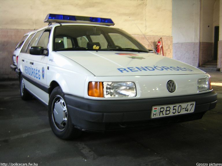 Volkswagen Passat, fotó: Gzozzo pictures
Keywords: rendőrség rendőr rendőrautó magyar Magyarország RB50-47