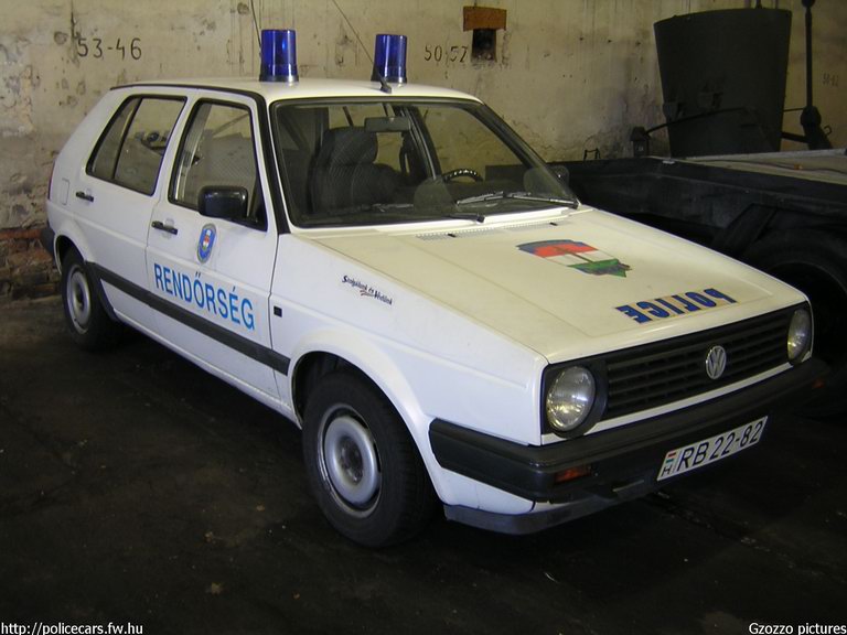 Volkswagen Golf II, fotó: Gzozzo pictures
Keywords: rendőrség rendőr rendőrautó magyar Magyarország RB22-82