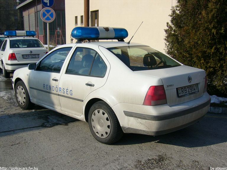 Volkswagen Bora, fotó: atiswrc
Keywords: rendőrség rendőr rendőrautó magyar Magyarország RB29-41 RB32-01