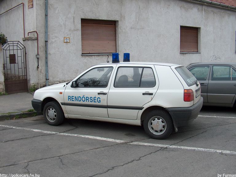 Volkswagen Golf III, fotó: Furman
Keywords: rendőrség rendőr rendőrautó magyar Magyarország RB37-37