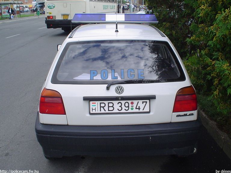 Volkswagen Golf III, fotó: dénes
Keywords: rendőrség rendőr rendőrautó magyar Magyarország RB39-47