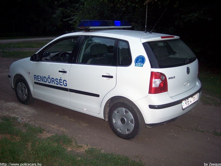 Volkswagen Polo, fotó: Zeegun
Keywords: rendőrség rendőr rendőrautó magyar Magyarország RB47-60
