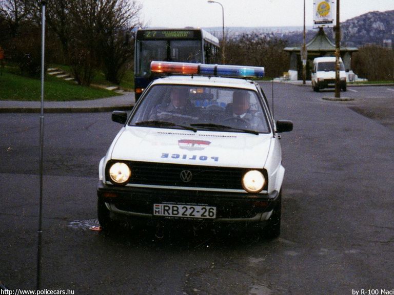 Volkswagen Golf II, fotó: R-100 Maci
Keywords: rendőrség rendőr rendőrautó magyar Magyarország RB22-26