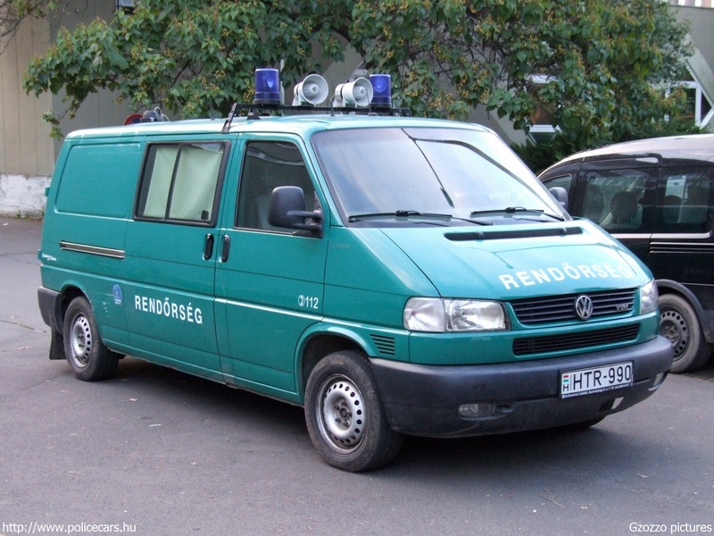 Volkswagen Transporter T4, fotó: Gzozzo pictures
Keywords: rendőr rendőrautó rendőrség magyar Magyarország HTR-990