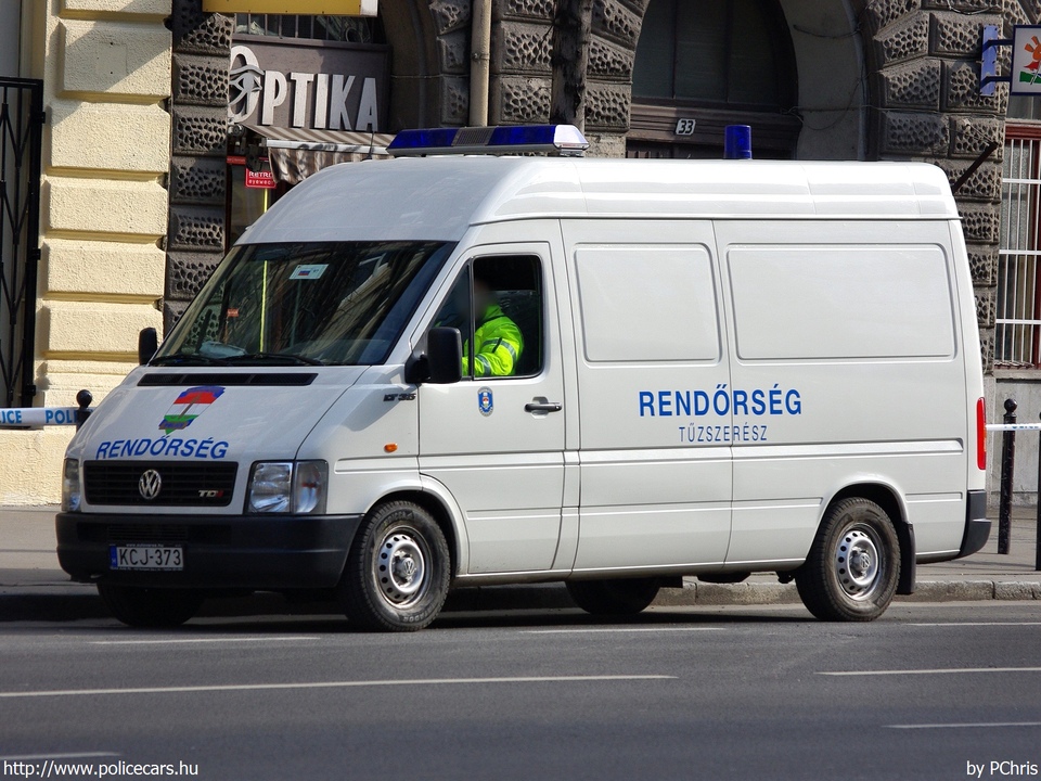 Volkswagen LT 35, fotó: PChris
Keywords: rendőr rendőrautó rendőrség magyar Magyarország KCJ-373